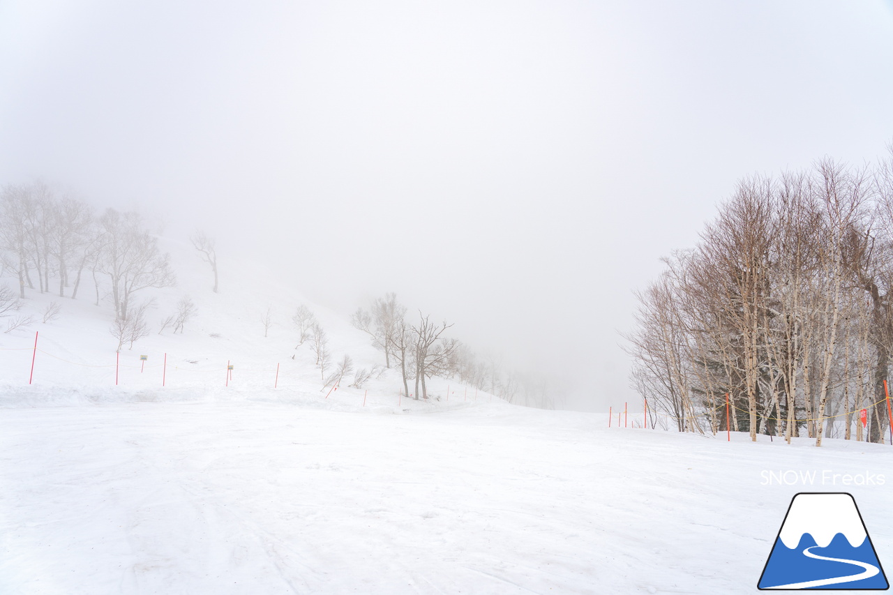 富良野スキー場｜いよいよインターナショナルなイベントに？！春シーズン恒例『第13回 Pond Skimming 池渡り』開催～♪